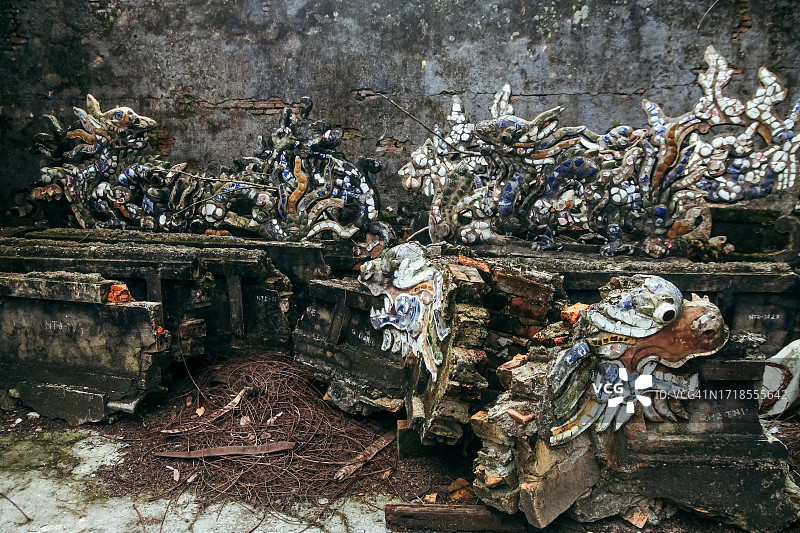 带有修复代码标记的寺庙遗址图片素材