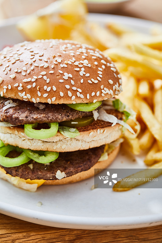 汉堡与炸薯条图片素材