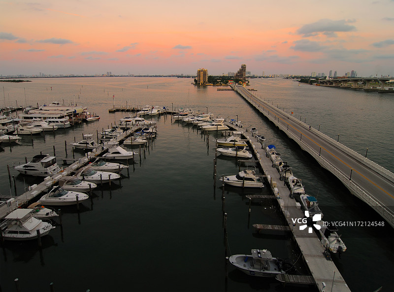 日落码头图片素材