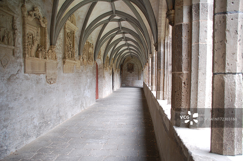 修道院走廊图片素材