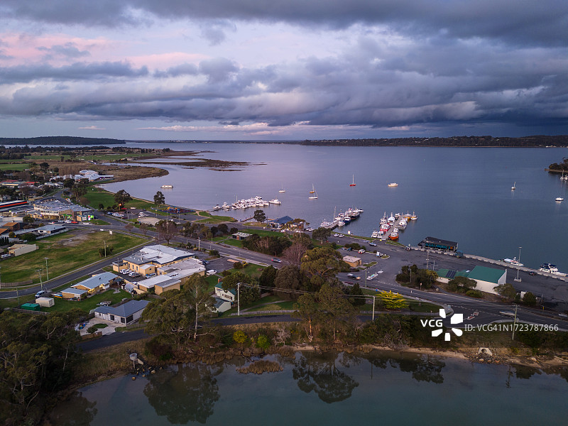 塔斯马尼亚圣海伦斯日落图片素材