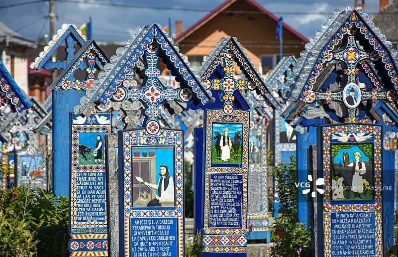 罗马尼亚马拉穆列什瑟平策快乐公墓图片素材