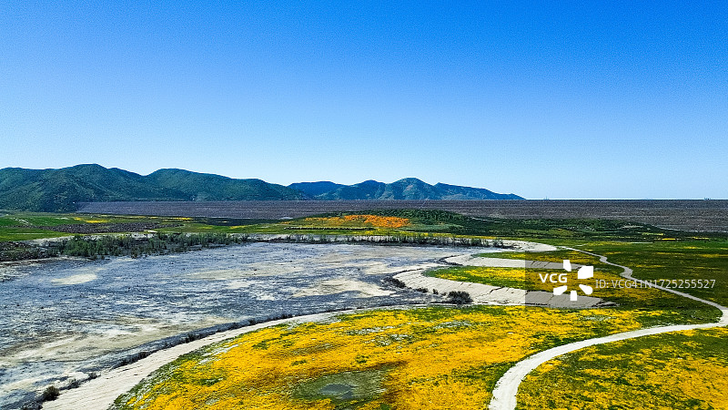 加利福尼亚州赫梅特的钻石谷湖图片素材