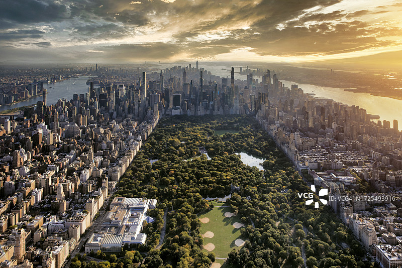 日落时分的纽约城市风光图片素材