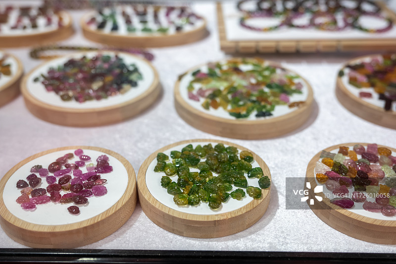 彩色宝石图片素材