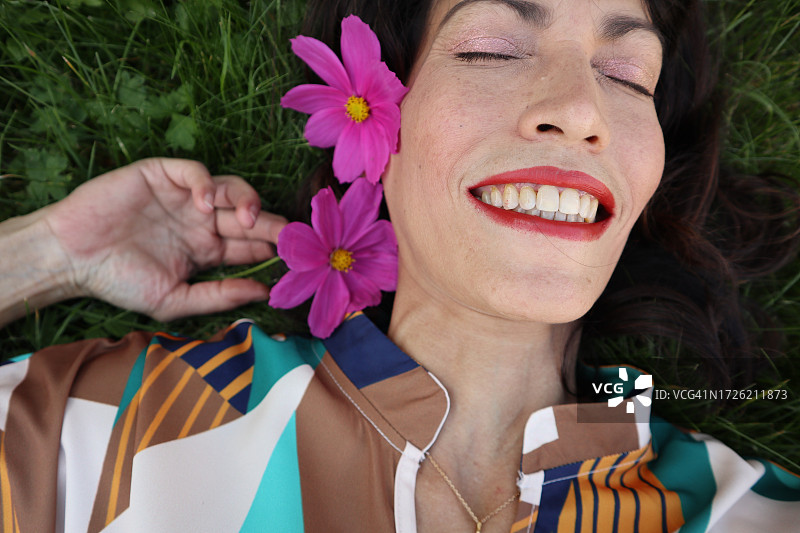 女人放松图片素材