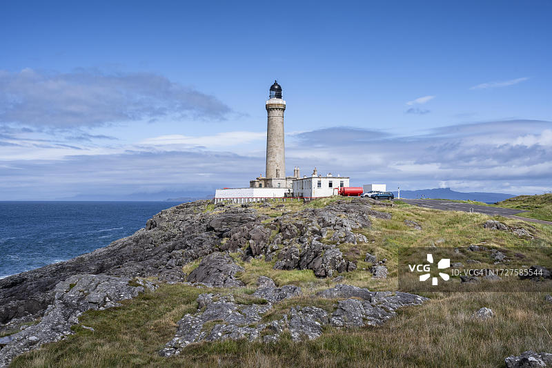 阿德纳米尔坎灯塔：苏格兰阿德纳米尔坎最西端的灯塔图片素材