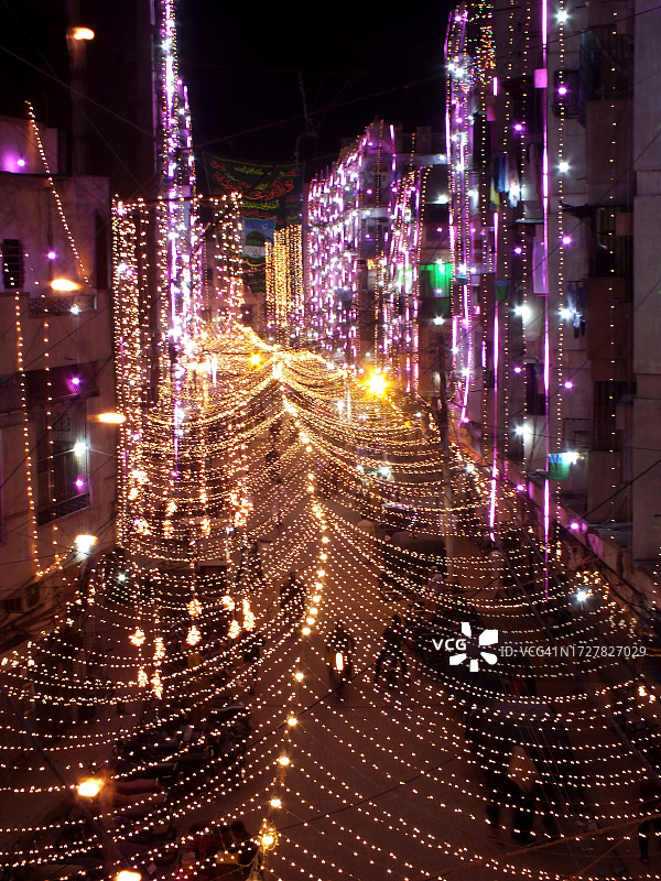 米拉德-乌恩-纳比节查格拉街的灯饰图片素材