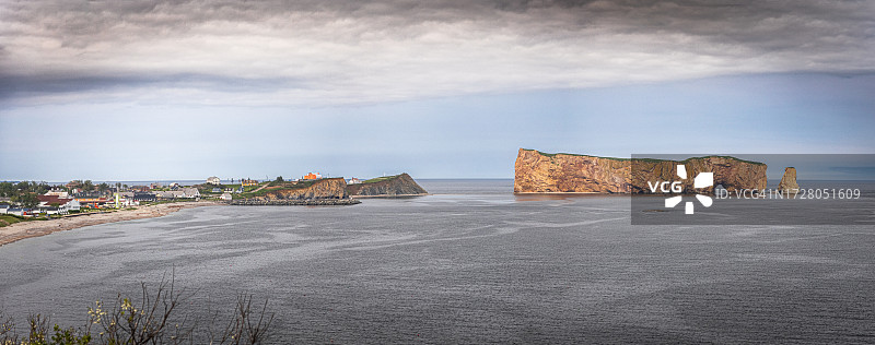 加拿大魁北克省加斯佩西的佩尔塞风光图片素材