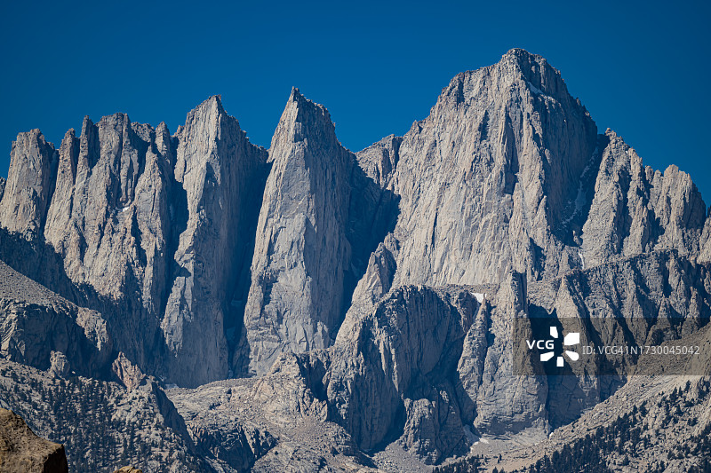从阿拉巴马山丘眺望惠特尼山，内华达山脉的东坡图片素材