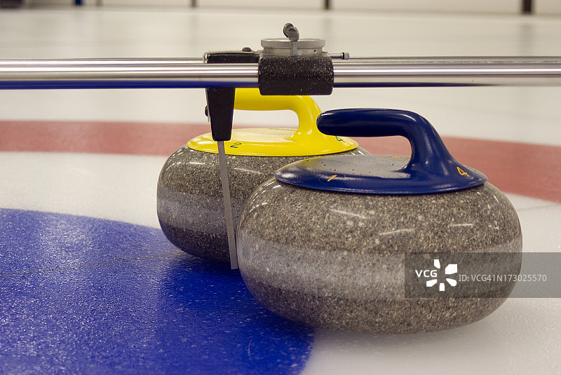 冰壶测量图片素材