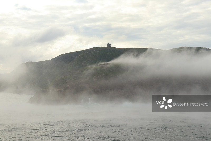 信号山卡伯特塔剪影，国家历史遗址图片素材