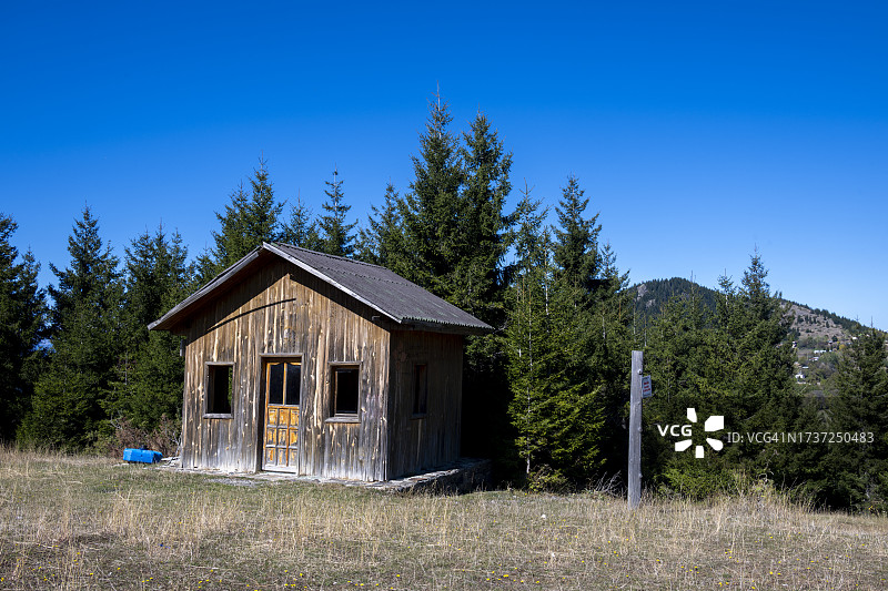 阿尔特温黑海地区马卡赫尔地区的小木屋图片素材