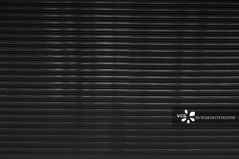 具有黑色哑光饰面的铝金属纹理图片素材