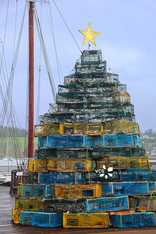 龙虾笼圣诞树图片素材