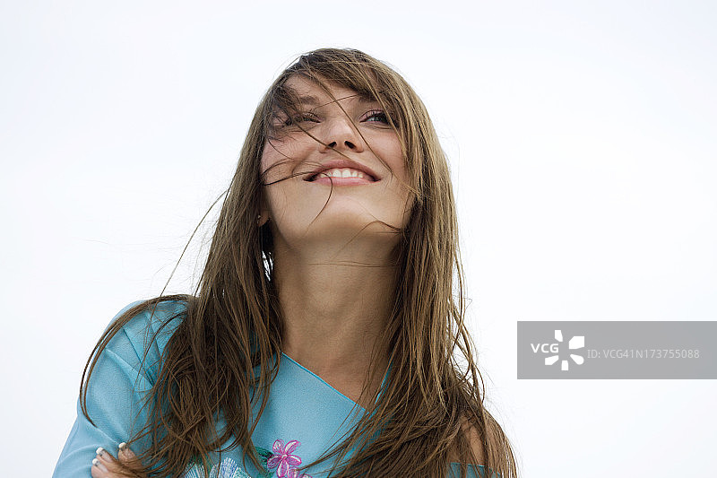 玩风的女人图片素材