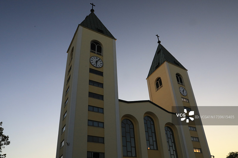 圣雅各教堂的夕阳图片素材