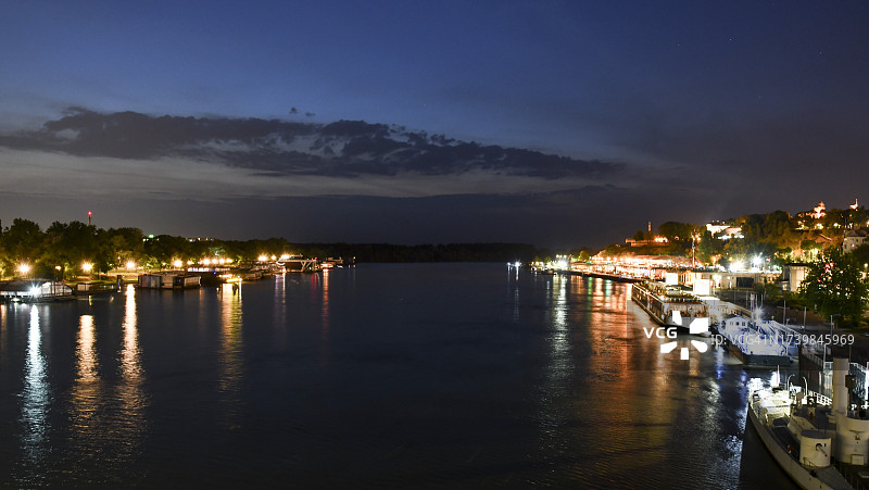 萨瓦河的傍晚图片素材