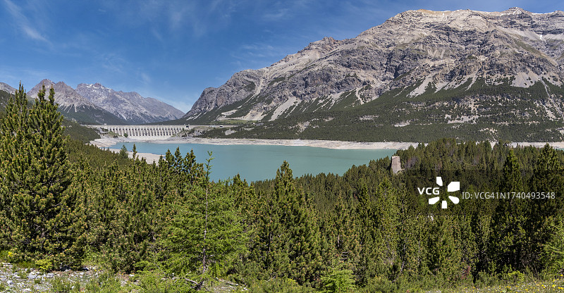 坎卡诺湖和上圣贾科莫湖，斯特尔维奥国家公园，瓦尔泰利纳博尔米奥，松德里奥，伦巴第，意大利图片素材