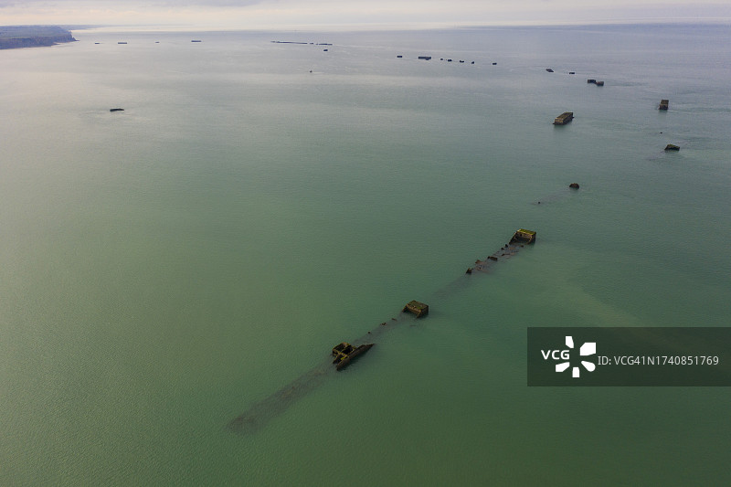 法国诺曼底阿罗芒什莱班人工港口图片素材