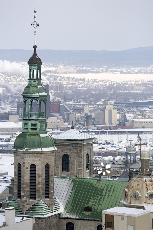 著名教堂尖顶近景图片素材