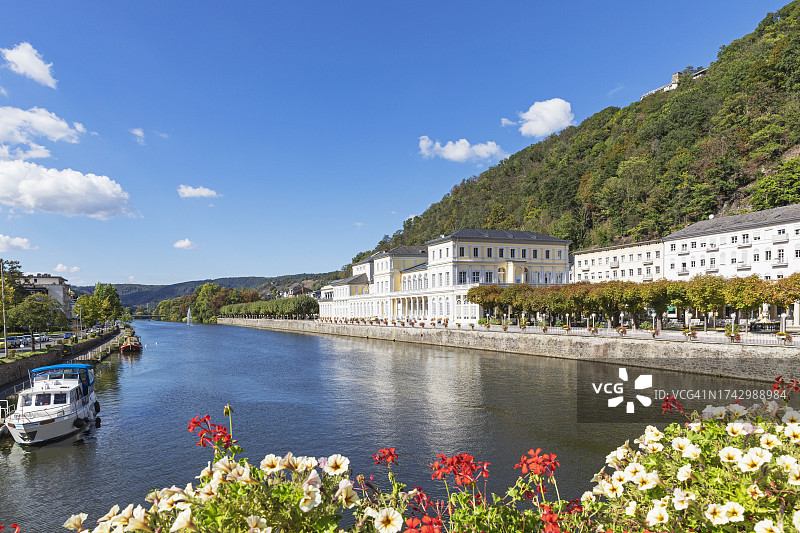 德国莱茵兰-普法尔茨巴特埃姆斯：拉恩河谷的历史温泉图片素材