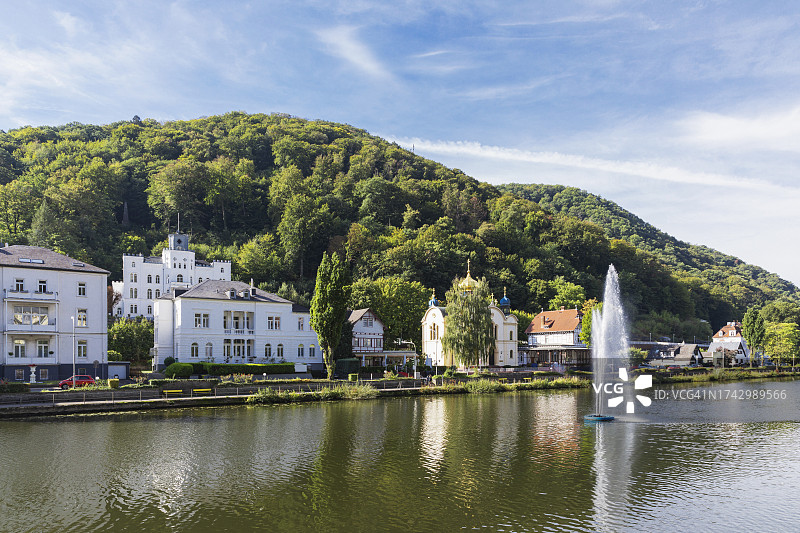 德国莱茵兰-普法尔茨州巴特埃姆斯夏季拉恩河畔温泉小镇图片素材