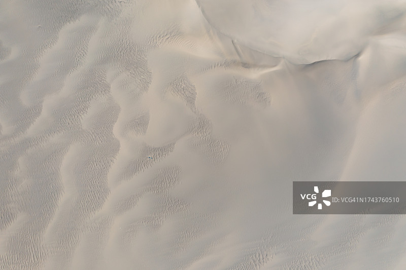 沙漠沙丘鸟瞰图图片素材