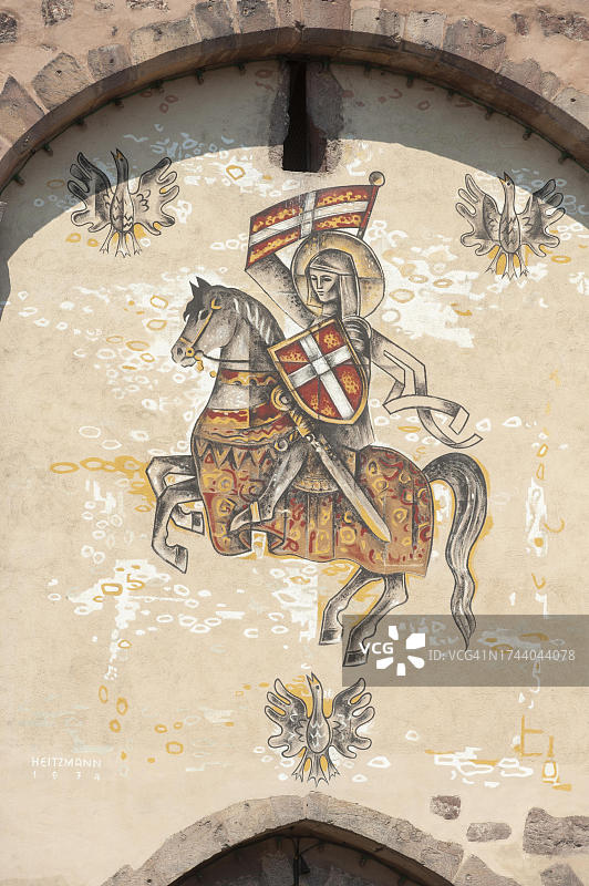 法国阿尔萨斯米齐格斯特拉斯堡门上的圣莫里茨画像图片素材