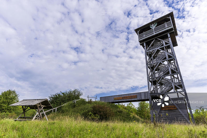 德国图林根州海尼希国家公园及海尼希布利克瞭望塔图片素材
