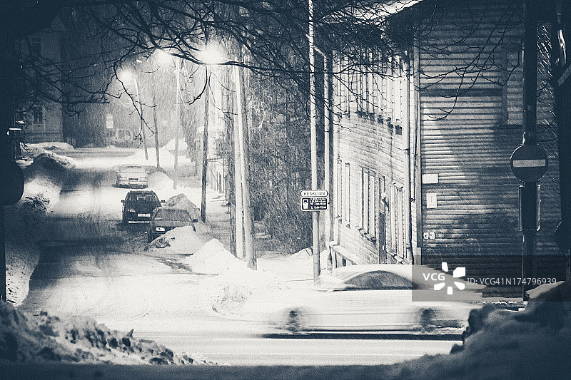 城镇中的大雪图片素材