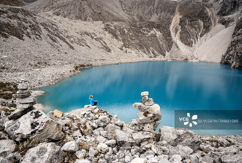 秘鲁瓦拉斯瓦斯卡兰国家公园69号湖图片素材