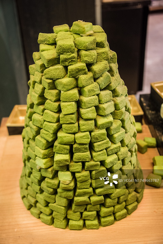 抹茶黄豆粉蕨饼图片素材