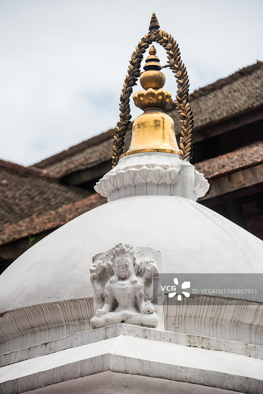 帕坦凯沙夫·纳拉扬·乔克神殿顶部的镀金gajur图片素材