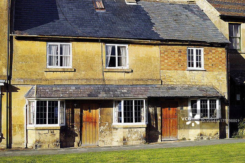 联排别墅图片素材