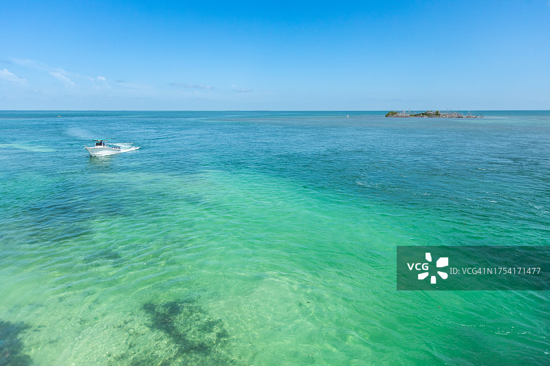 佛罗里达群岛的清澈海水图片素材