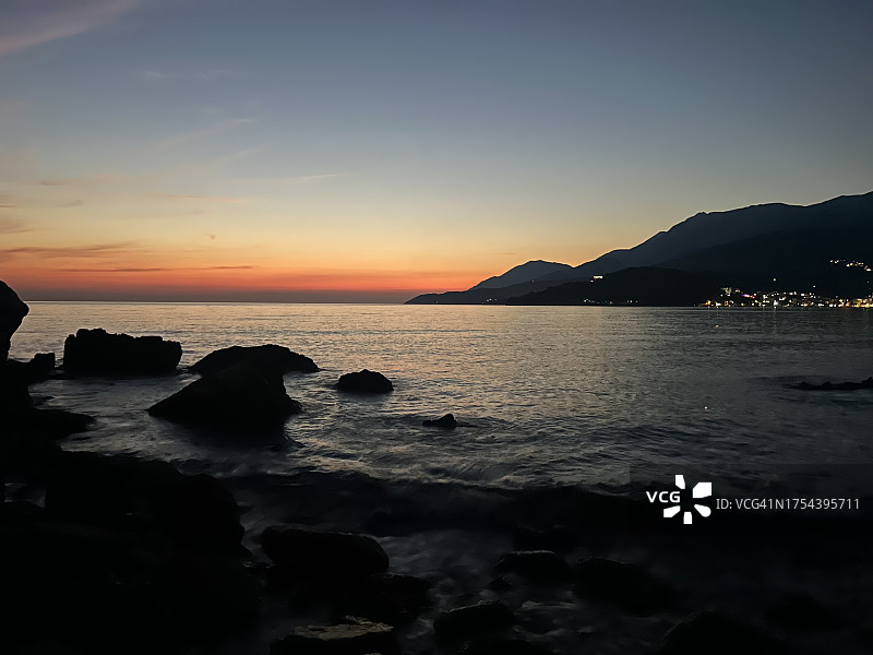 阿尔巴尼亚发罗拉希马雷日落海景图片素材