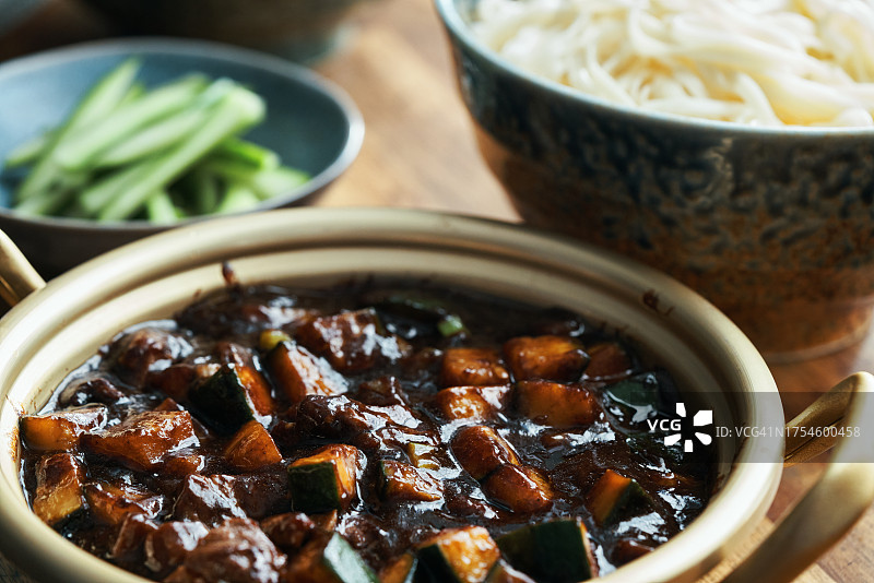 韩式炸酱面图片素材