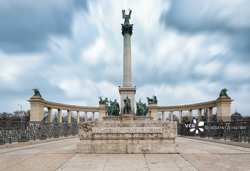 布达佩斯英雄广场图片素材