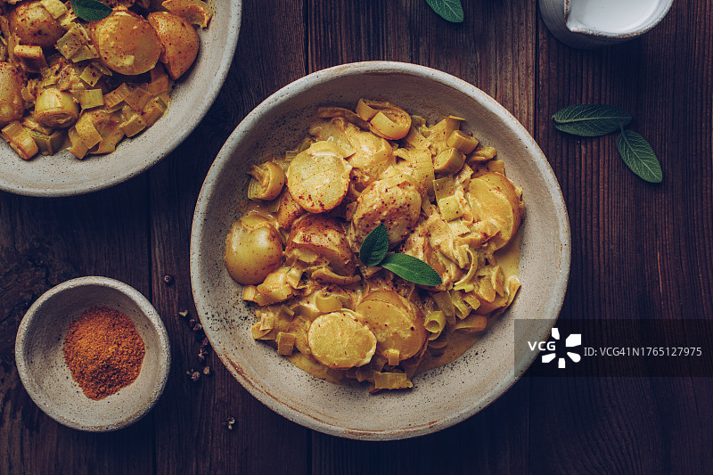 咖喱椰奶土豆图片素材