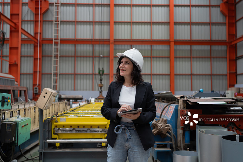 女工程师与工业：行业内女性专业培训师的平等、多元化教育与发展图片素材