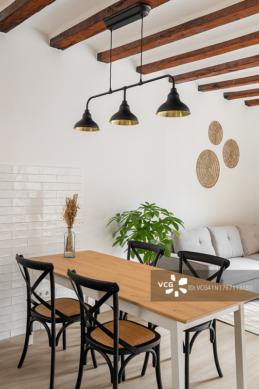 空旷的现代办公室图片素材