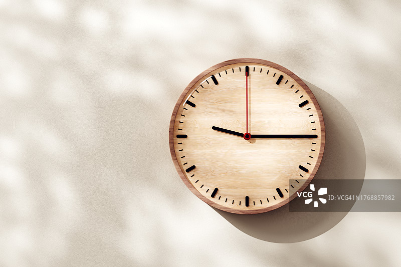 圆形木制挂钟图片素材