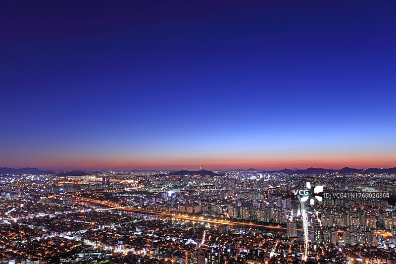 首尔东大门区夜景图片素材