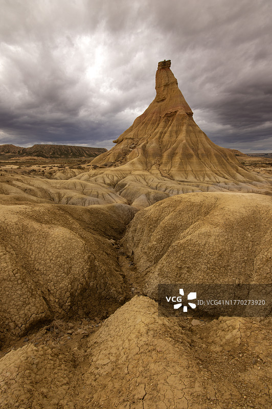 巴尔德纳斯雷亚莱斯自然公园的卡斯蒂尔德铁拉（西班牙，阿格达斯，图德拉，纳瓦拉）图片素材
