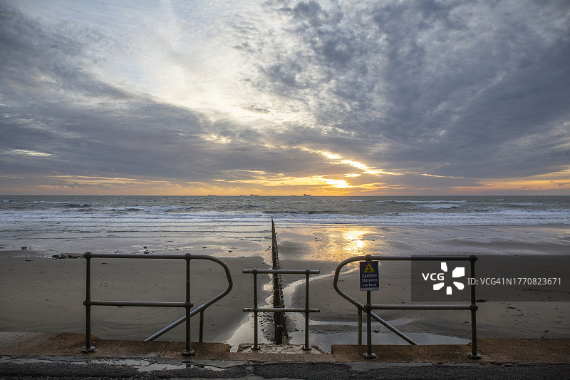 尚克林小霍普海滩的日出图片素材