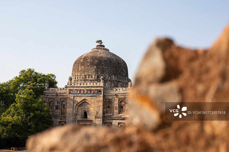 印度新德里洛迪花园的陵墓景观图片素材