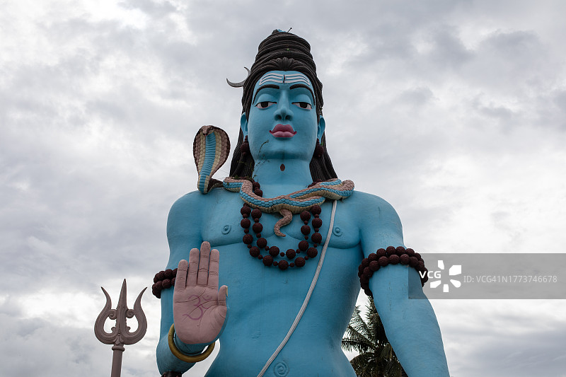 南扬古德湿婆/南峻德湿婆雕像图片素材
