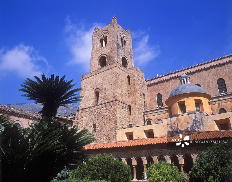 蒙雷阿莱主教座堂图片素材