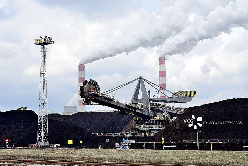 棕色煤电厂图片素材
